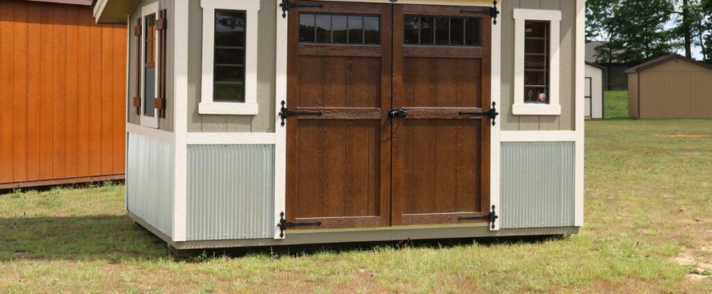 Metal wainscot along the lower wall of a shed